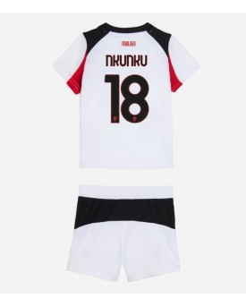 Billige Fotballdrakt AC Milan Christopher Nkunku #18 Replika Bortedraktsett Barn 2025-26 Kortermet (med bukser)
